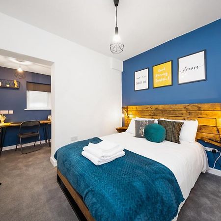 7 Bedroom House Ensuite Rooms, Fully Equipped Kitchen, Free Wifi, Tvs In All Rooms City Centre Close To A46 Inspire Homes Coventry Zewnętrze zdjęcie