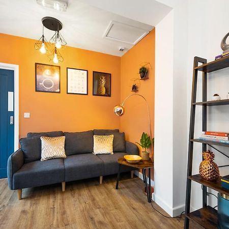 7 Bedroom House Ensuite Rooms, Fully Equipped Kitchen, Free Wifi, Tvs In All Rooms City Centre Close To A46 Inspire Homes Coventry Zewnętrze zdjęcie